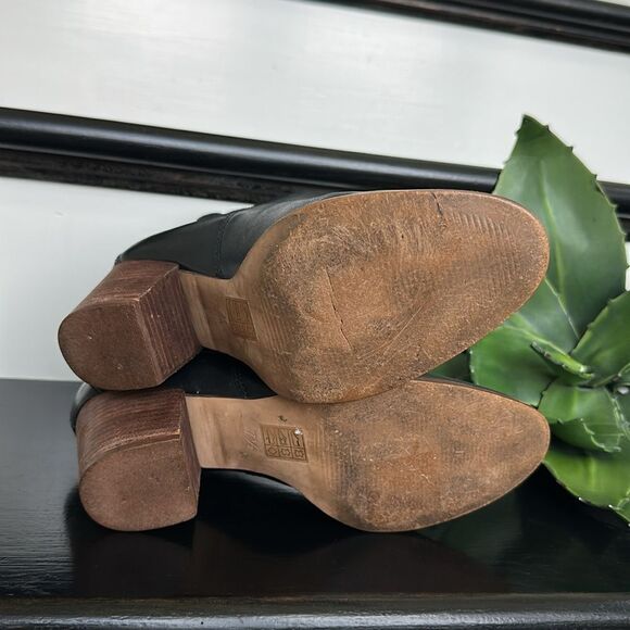 Madewell genuine, leather ankle, booties, versatile, clean women’s 7.5 - Picture 7 of 10